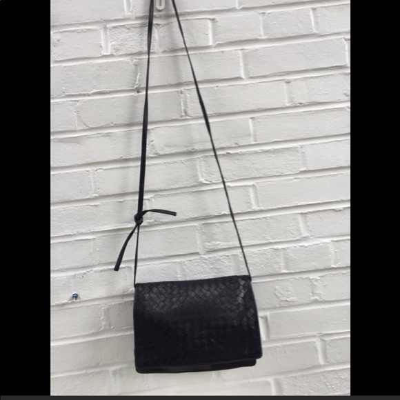 DESIGNER ▪️ VINTAGE BOTTEGA VENETA CROSSBODY - Picture 8 of 15